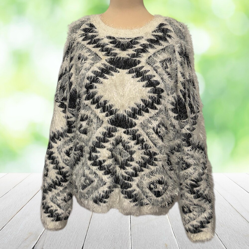 STARING AT STARS Fuzzy Eyelash Sweater Aztec Geometric Boho Cream Black Size L